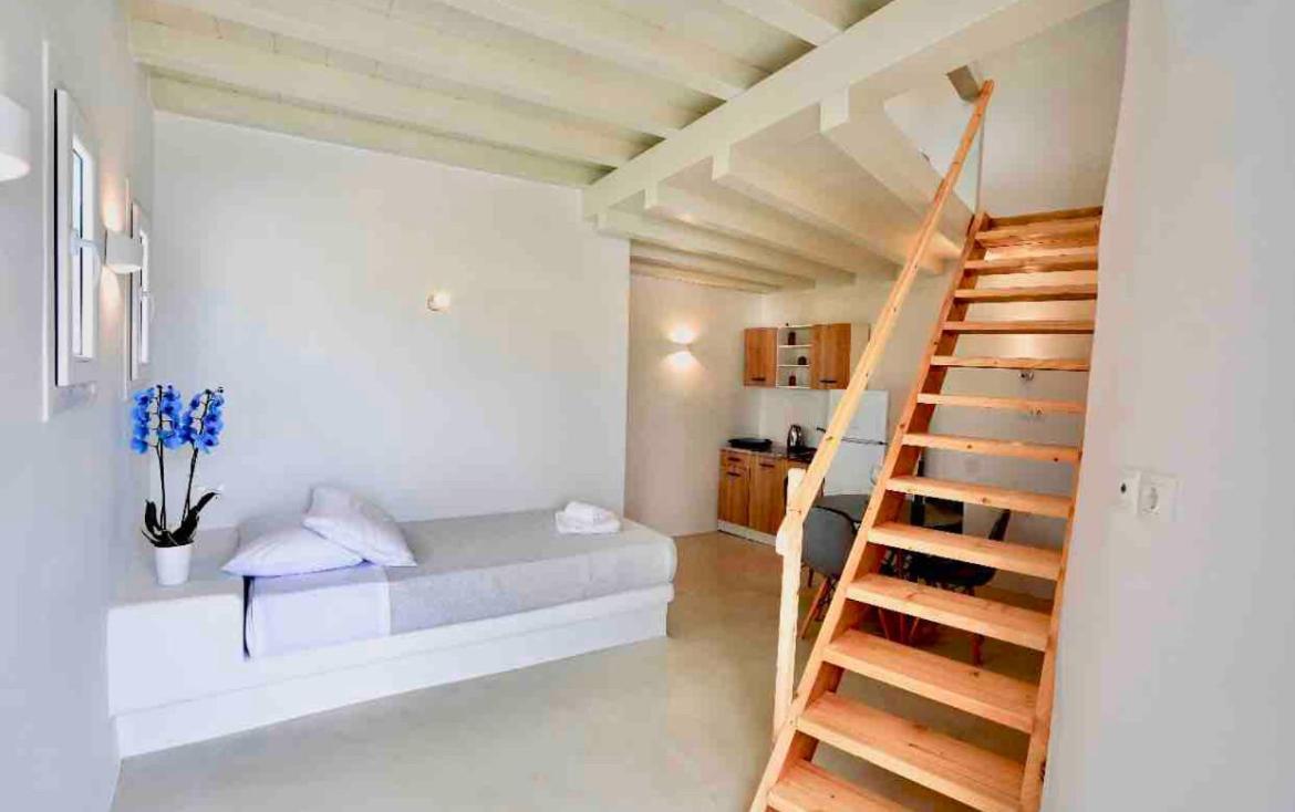 Crystal Suites Mykonos Town Экстерьер фото